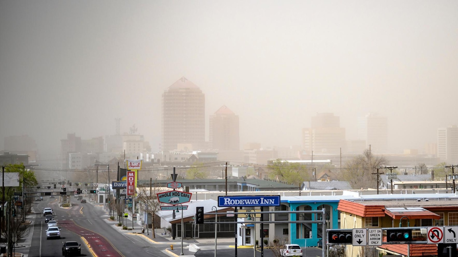 dust-storms-new-mexico-highways