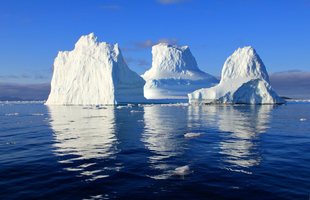 iceberg-climate-change-halt