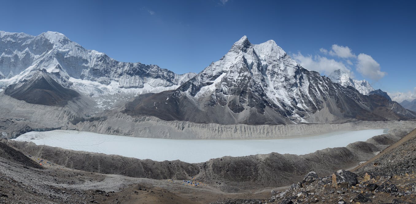 melting-glaciers-flash-floods